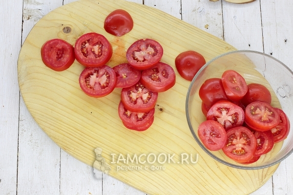 Порезать помидоры