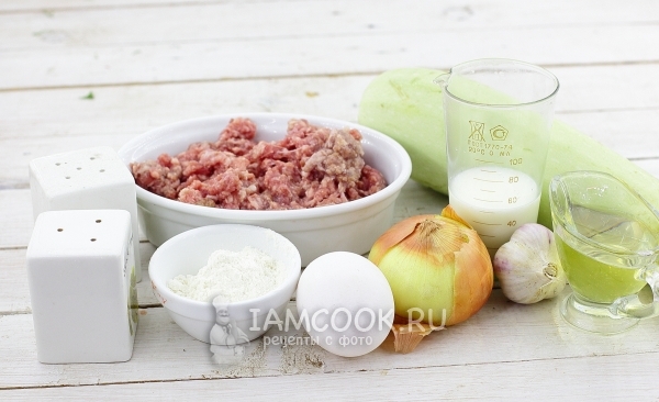 Ингредиенты для кабачков с мясным фаршем в кляре в духовке