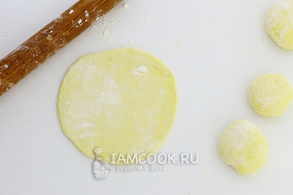 Раскатать тесто