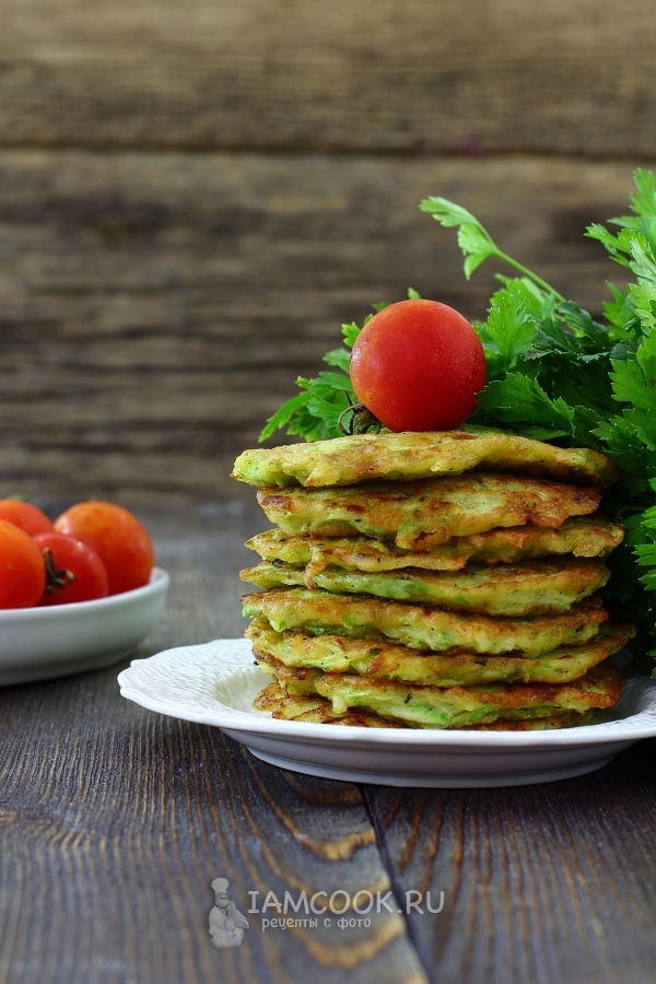 Рецепт оладий из кабачков с чесноком