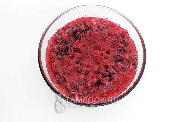 Дать вишне с сахаром постоять