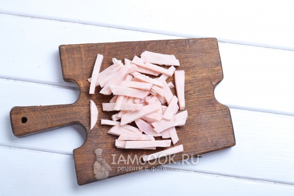 Порезать ветчину