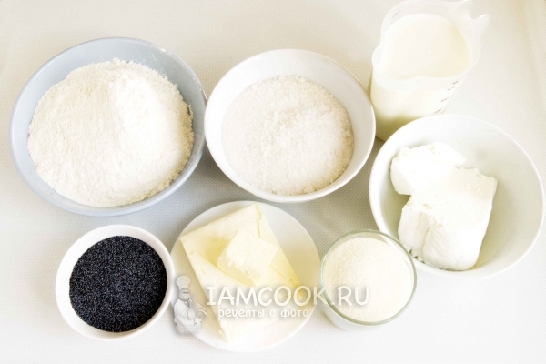 Ингредиенты для пирога с творогом, маком и манной крупой