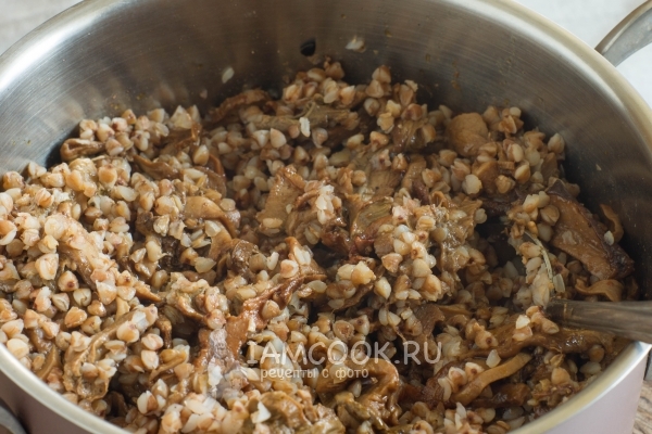 Соединить грибы с гречкой