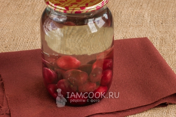 Залить банку кипятком