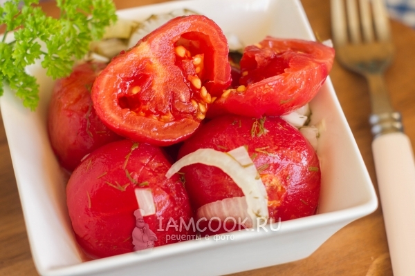 Фото  маринованных помидоров (без шкурки)