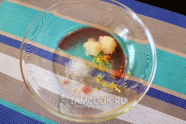 Соединить компоненты для маринада