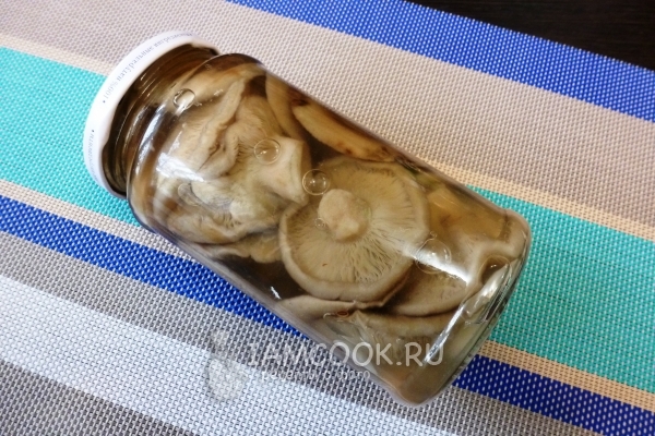 Закрыть банку крышкой