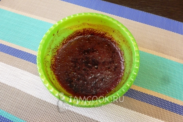 Измельчить чернику блендером