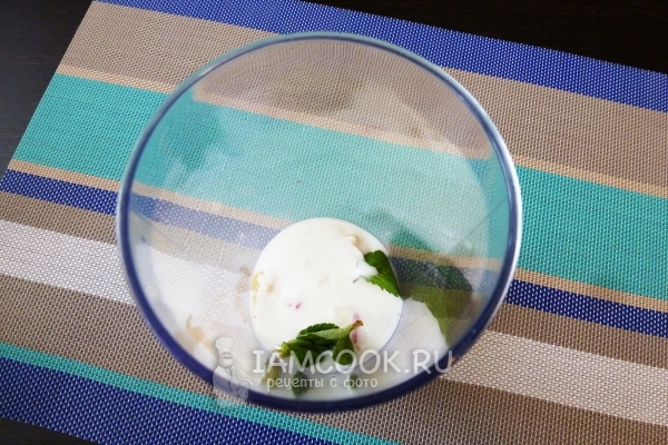 Добавили в блендер кефир