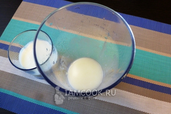 Положить йогурт