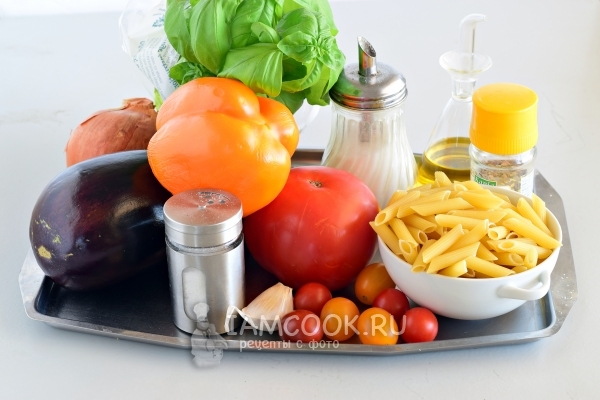 Ингредиенты для пасты с баклажанами