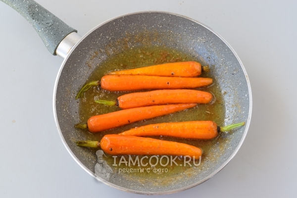 Пожарить морковь