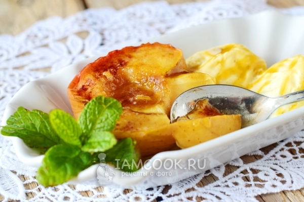 Рецепт яблок, запеченных в духовке с медом