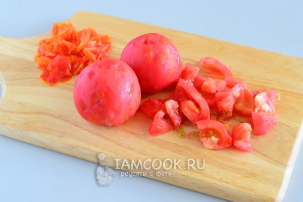 Порезать помидоры