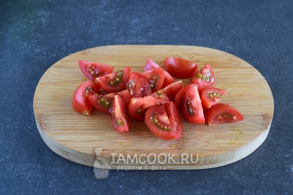 Порезать помидоры