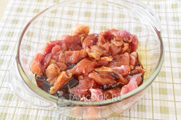 Замариновать мясо