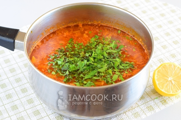 Положить зелень в суп