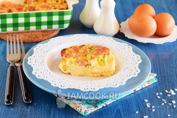 Фото омлета с колбасой в духовке
