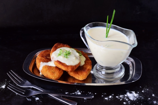 Фото молочного соуса для котлет