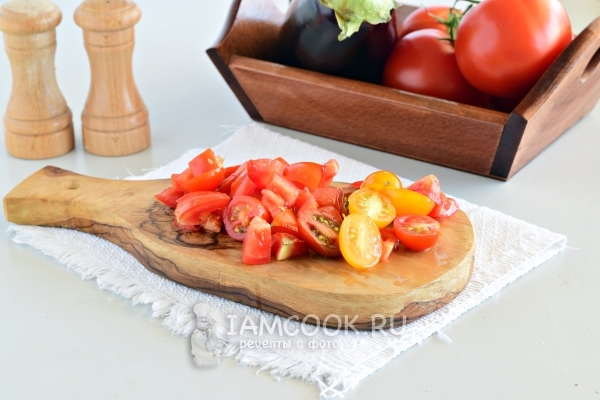 Порезать помидоры