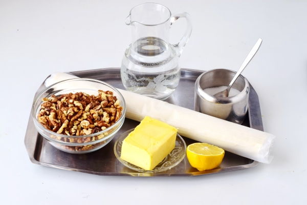 Ингредиенты для пахлавы из теста фило