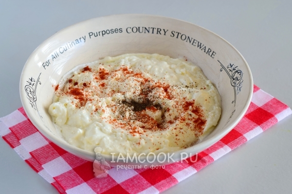 Всыпать соль и перец