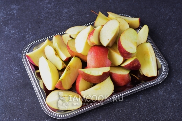 Порезать яблоки
