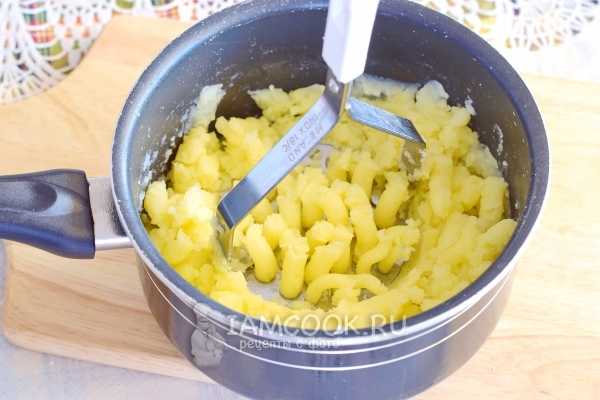 Потолочь картофель