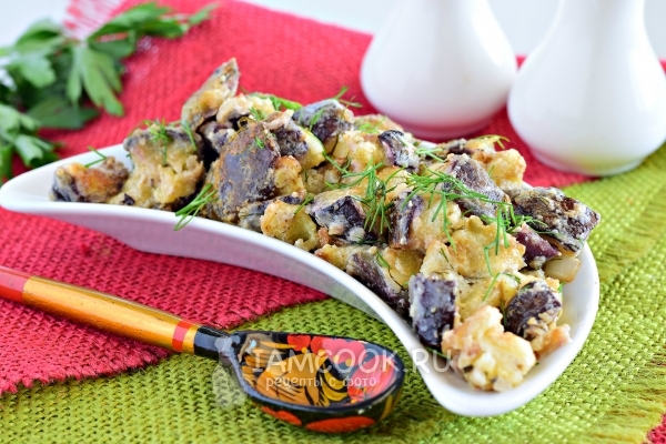 Рецепт тушеных баклажанов в сметане