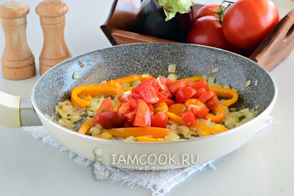 Добавить помидоры