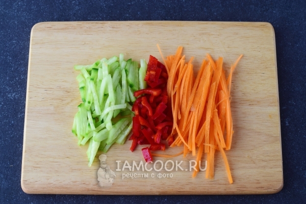 Порезать овощи