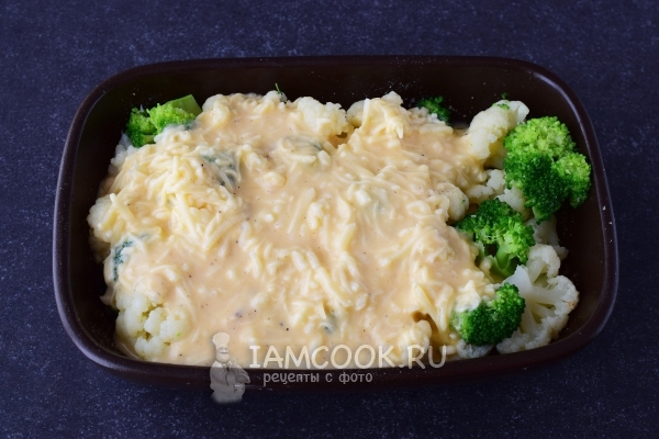 Полить капусту заливкой