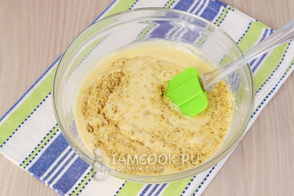 Добавить грецкие орехи