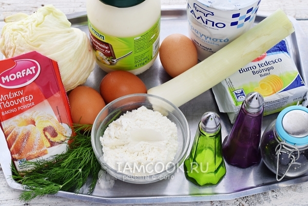 Ингредиенты для заливного пирога с капустой на майонезе