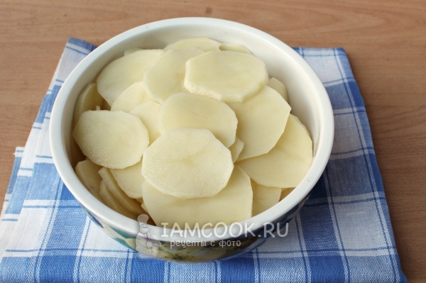 Порезать картофель