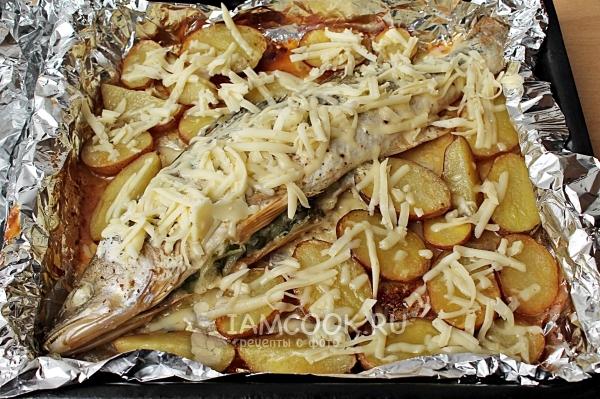 Посыпать сыром