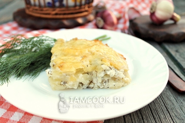 Фото картошки со сметаной и чесноком в духовке