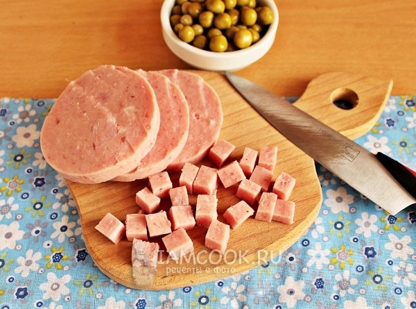 Порезать ветчину