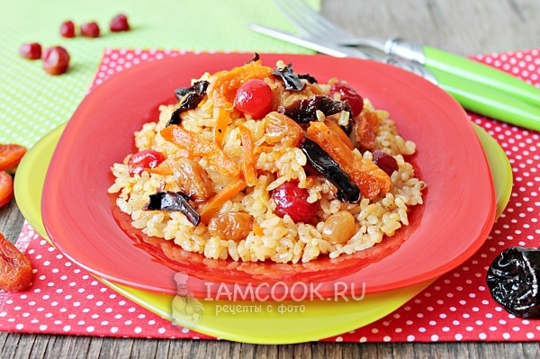 Рецепт постного плова с сухофруктами