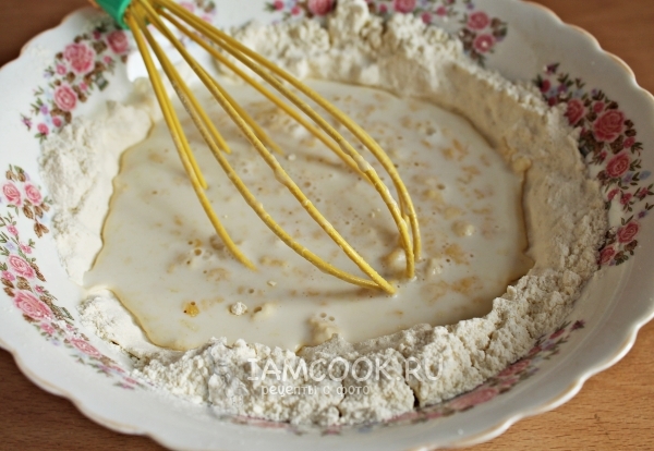 Влить молоко