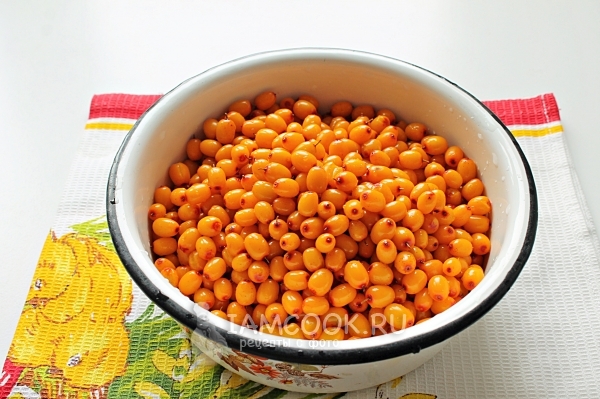 Помыть облепиху