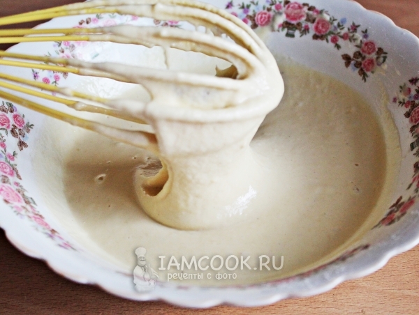 Размешать тесто