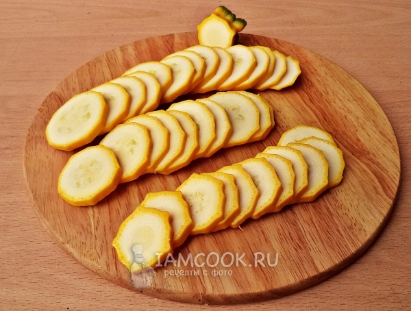 Порезать кабачок