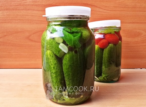 Накрыть банки крышкой