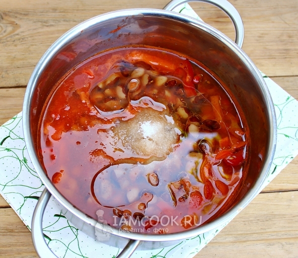 Добавить соль, сахар и масло