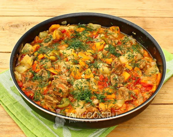 Посыпать зеленью