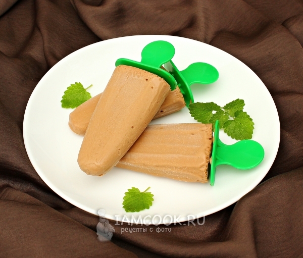 Фото мороженого из шоколада и зефира