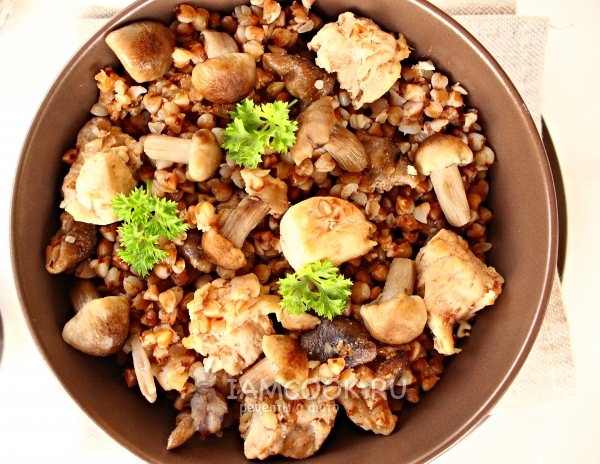 Гречка с мясом и грибами