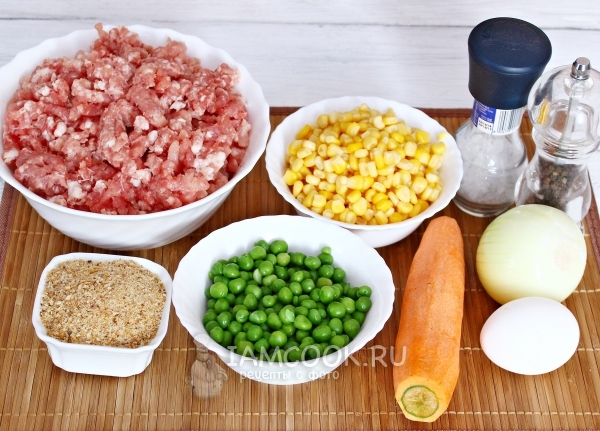 Ингредиенты для мясного рулета «Конфетти»